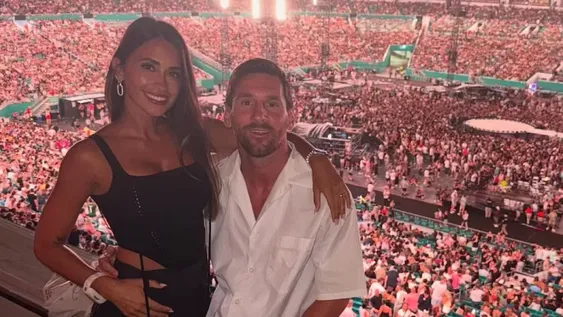 Lionel Messi y Antonela Roccuzzo vieron a Coldplay en Miami y fueron protagonistas de la “kiss cam”