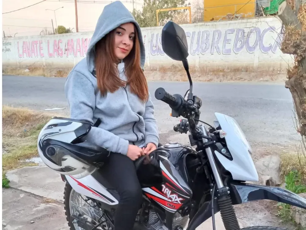 La atropellaron a la salida de un boliche y se fugaron: su familia busca al responsable