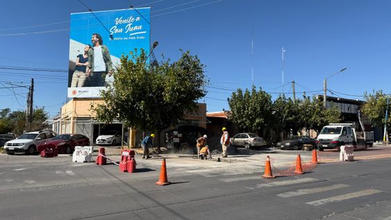Habrá corte de tránsito en un tramo de la Calle Mendoza, debido a una obra que realiza Vialidad Provincial.