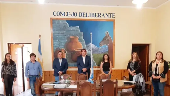 Maza denunció a ediles y obtuvo su presupuesto a través de la Justicia