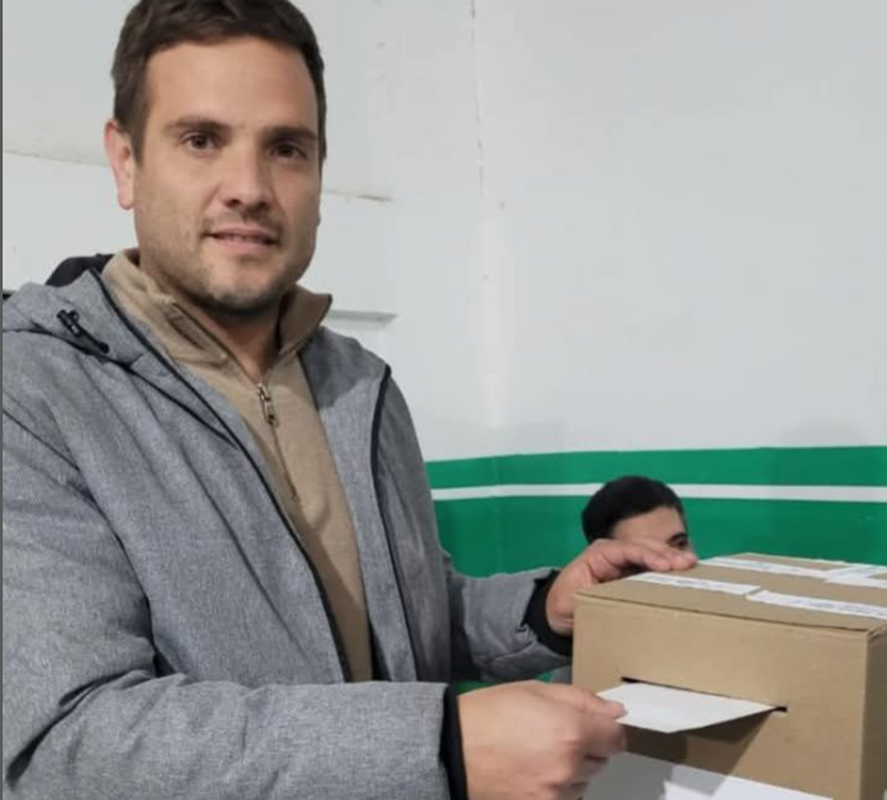 Sassul-Sánchez y los ídolos del club, ganaron con ventaja y serán quienes manejen el destino de Desamparados