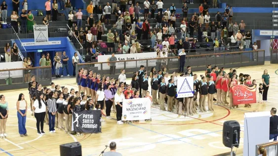 NUTRIDA PARTICIPACIÓN tuvo la primera actividad anual del patinaje artístico provincial fiscalizado por la Federación.