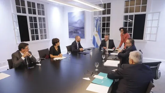 Fondo para estabilización de trigo y ronda de diálogo, el plan de Alberto