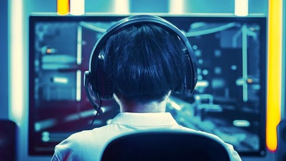 Festejo de primavera con pantallas