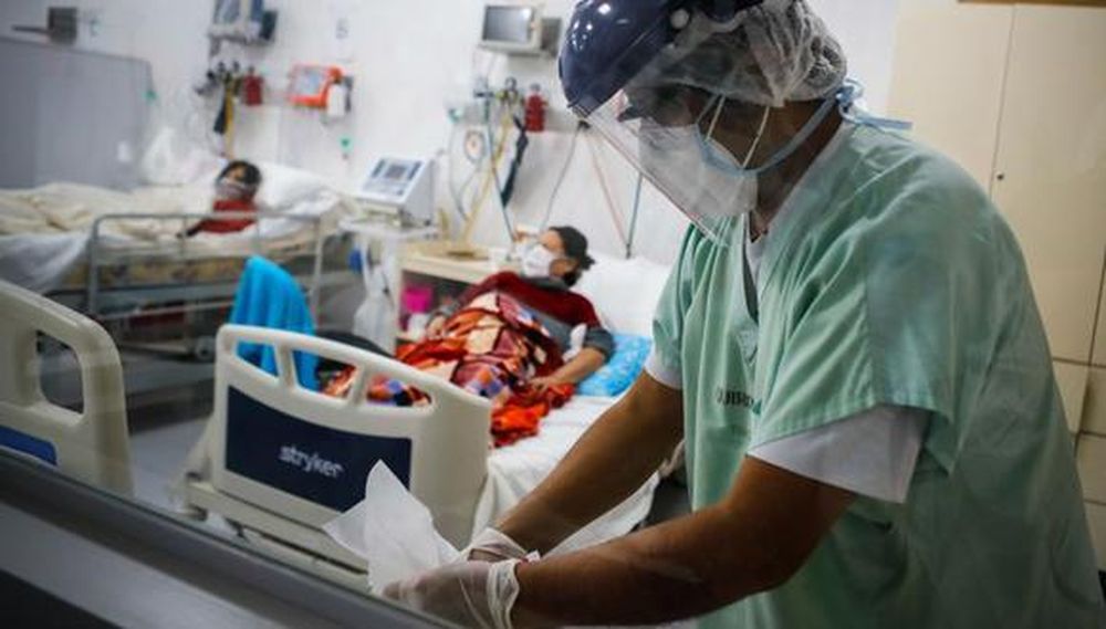 Otras 107 personas murieron y 7.693 fueron diagnosticadas con coronavirus en el país