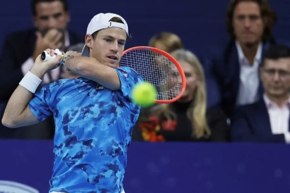 El “Peque” Schwartzman se despidió del Masters 1000 en París