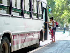 Cómo viajar gratis en colectivo en San Juan: los reintegros que podés obtener pagando con el celular Cómo viajar gratis en colectivo en San Juan: los reintegros que podés obtener pagando con el celular