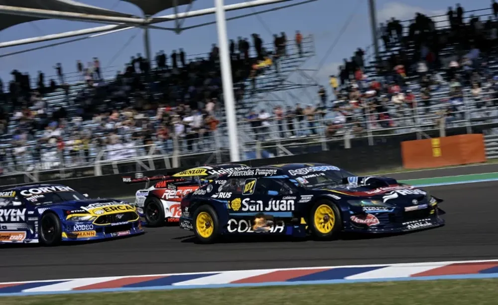 Tenía autos por todos lados, fue durísima, comentó Tobías Martínez a DIARIO DE CUYO. El sanjuanino lidió con problemas en los frenos, pero zafó.