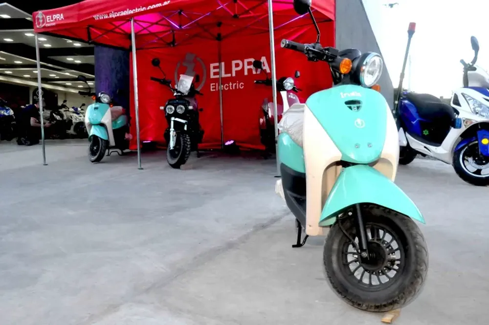 Nuevo local de baterías y vehículos eléctricos