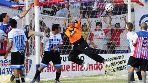 Primer duelo en Chimbas