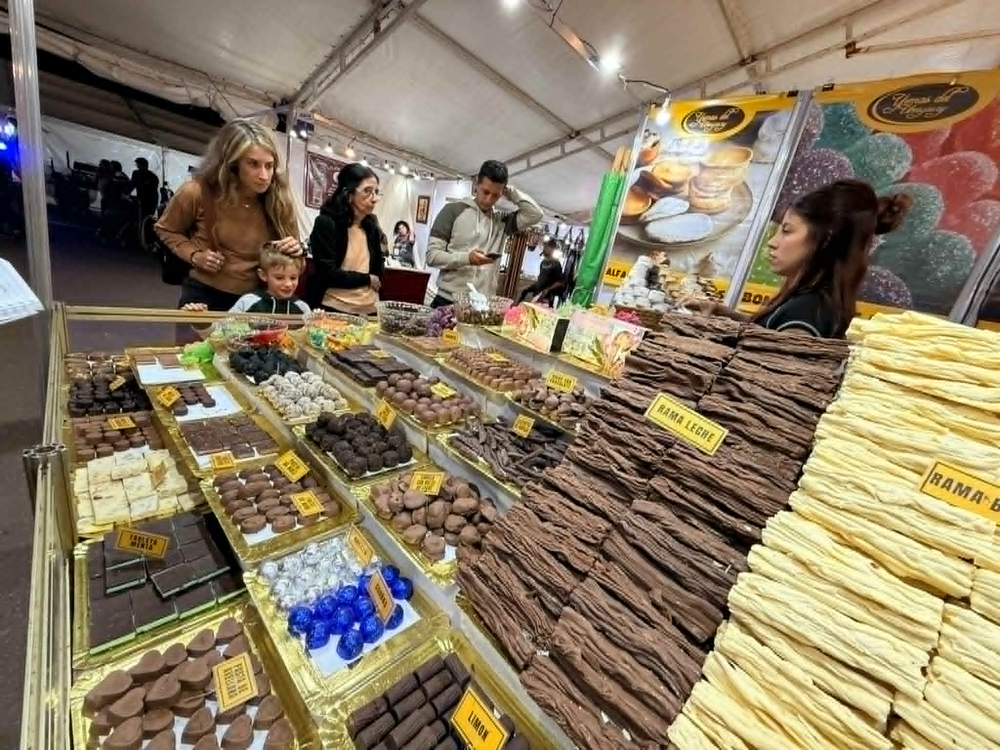 La Feria Internacional de Artesanías también ofrece&nbsp; cosas ricas a los visitantes, desde chocolates a shawarma