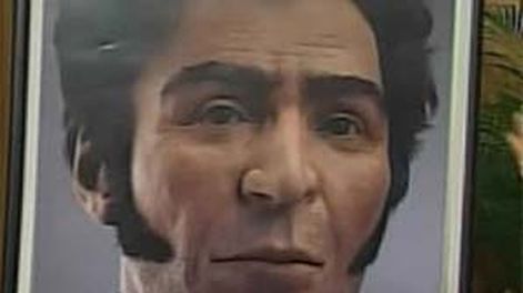 Chávez develó el “verdadero rostro” de Simon Bolívar