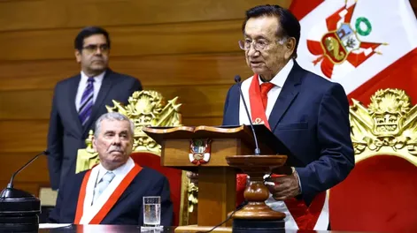 Transición en Perú: José María Balcázar es el nuevo presidente tras la destitución de José Jerí