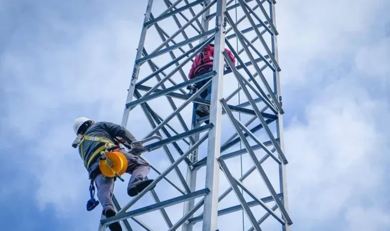 Reportan cortes de luz en zonas del Gran San Juan por un problema en línea nacional