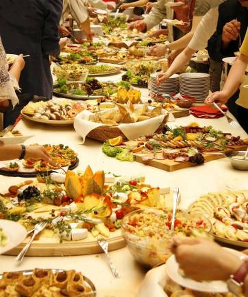 Comida y bebida en primer lugar