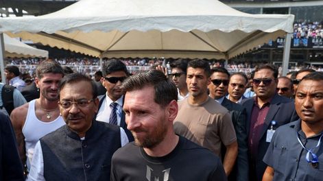 Caos y disturbios en la visita de Messi a India: detuvieron al organizador
