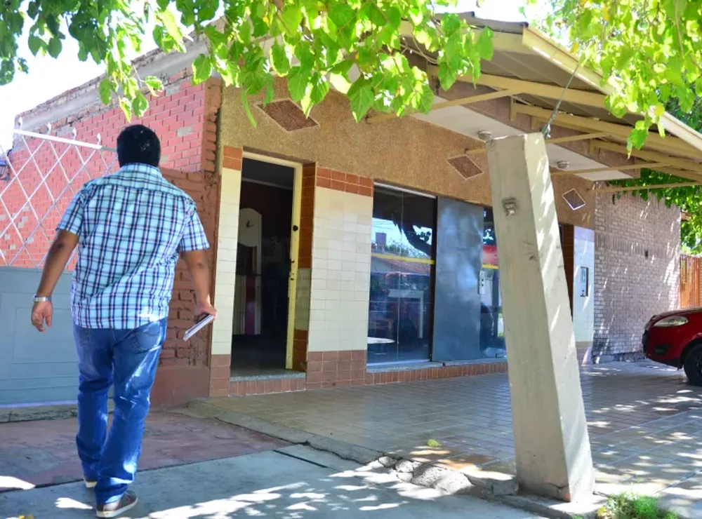 Saquean la casa y el comercio de una familia cuando estaban en pleno sepelio