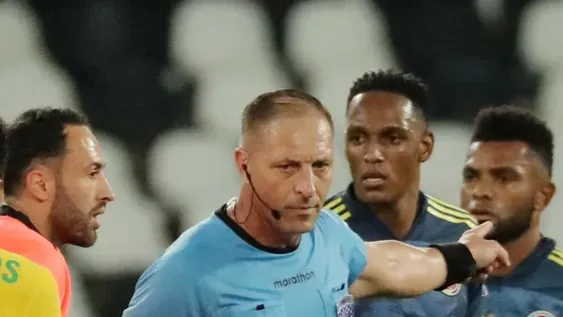 Conmebol consideró acertada la decisión que adoptó Pitana