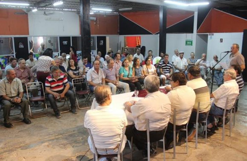 Planean armar un secadero de pasas en 25 de Mayo