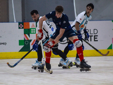 argentina cayo ante francia en el debut, pero el sanjuanino conti acevedo sostuvo al equipo desde el arco