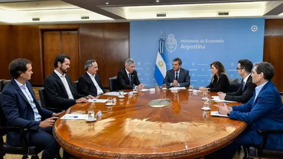 Las naftas, a Precios Justos con aumento de 4% mensual