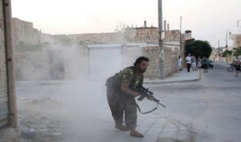 Siria: 10 muertos, entre ellos 7 chicos, por nuevos bombardeos