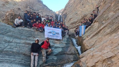 Alumnos del Taller de Montañismo de la Escuela Industrial realizaron una nueva salida a la montaña.