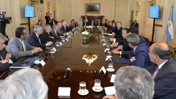 Los puntos que se acordaron entre gobernadores y Macri