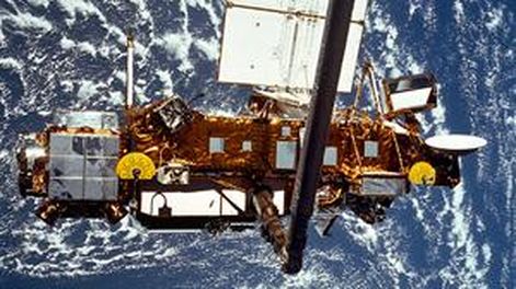 Satélite caería en la Tierra