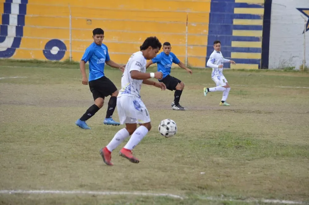 Con partidos el viernes, el domingo y el lunes, vuelve la acción en el Torneo de Invierno