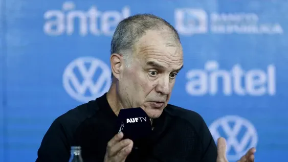 Bielsa: un Loco suelto en Uruguay