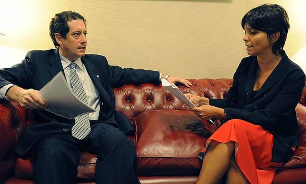 Marcó del Pont trata de calmar a los mercados