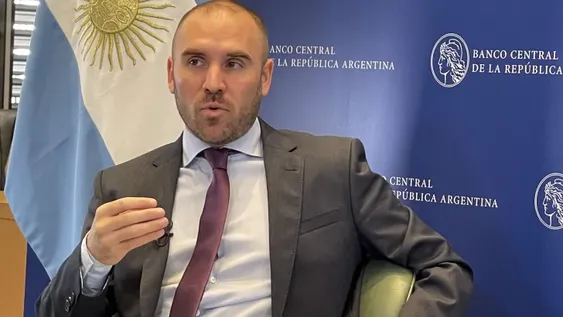 Según Guzmán, la deuda con el FMI es el principal “escollo” para recuperarse