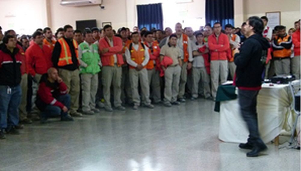 Henry Martín brindó una nutrida charla de seguridad en Gualcamayo