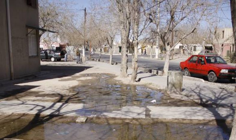 Otro barrio con pozos colapsados