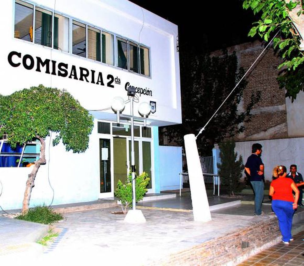 Malestar por una doble fuga de una comisaría