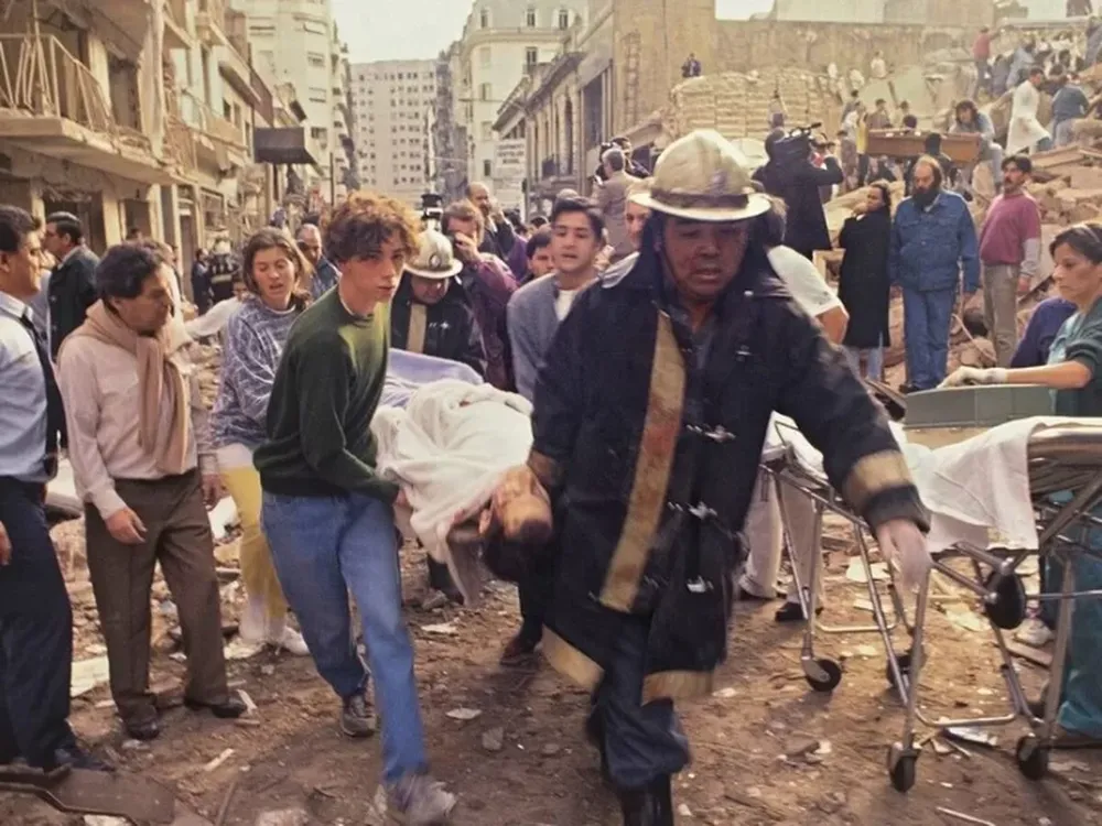 Tras la muerte de Khamenei, el Gobierno volvió a exigir justicia por la AMIA