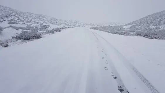 La nieve interrumpió el tránsito en El Colorado y complicó otras rutas