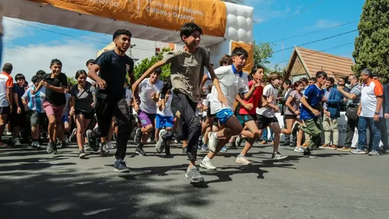 El año pasado, unos 10.000 estudiantes participaron del Maratón de Cierre de los Juegos Intercolegiales.