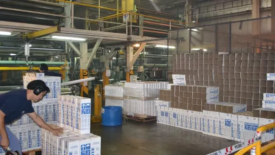 Industria: incertidumbre por fábricas que proveen a los rubros habilitados