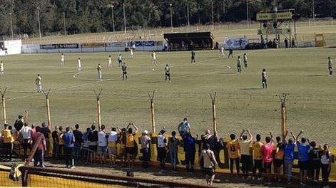 San Martín sufrió una dura goleada frente a Flandria: perdió 4 a 0