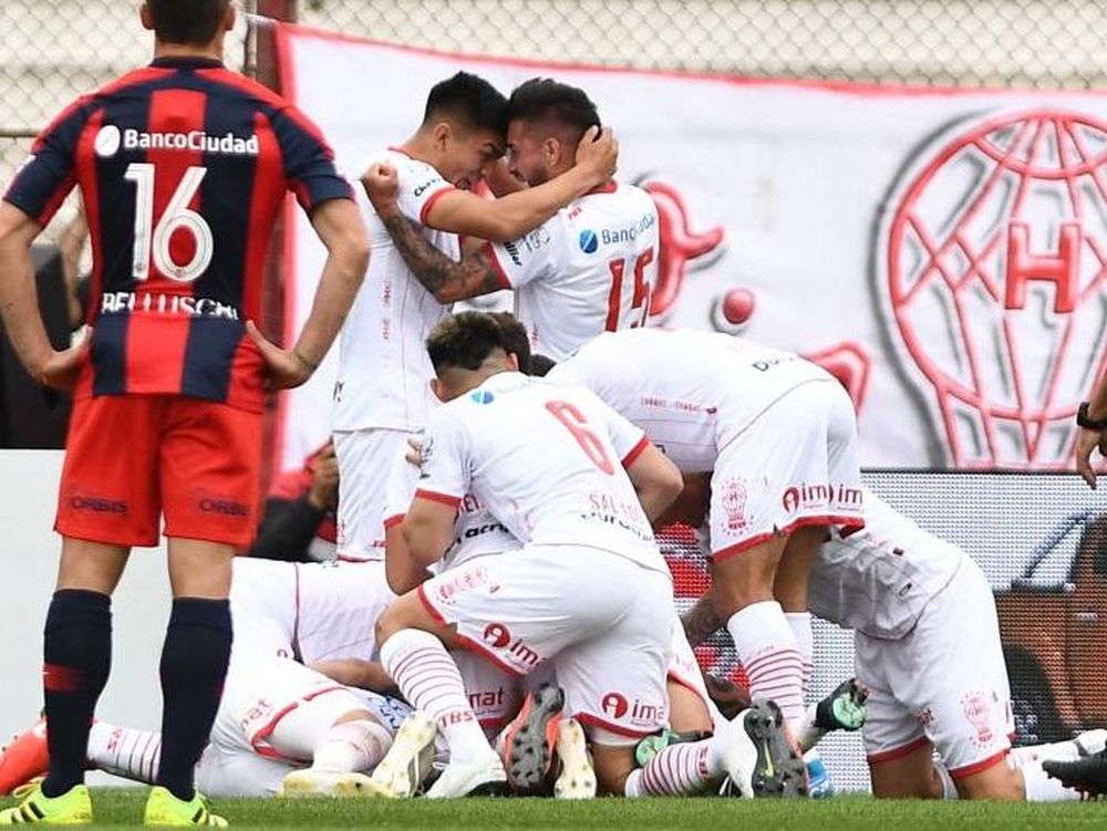La AFA habilitó a Huracán a incorporar jugadores y generó polémica con la Superliga