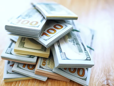 El dólar blue continúa en altos valores, por la baja liquidez.