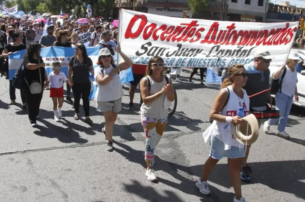 Munisaga: “Lo que hacemos es cuidar las manifestaciones de los docentes”