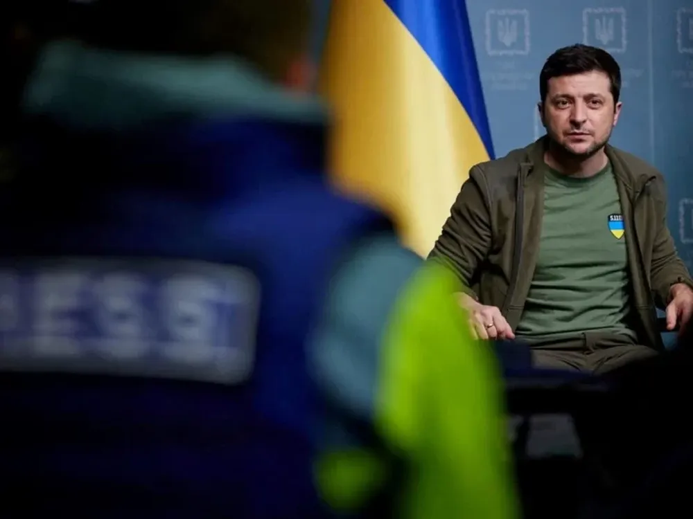 La UE aprobó iniciar el proceso de adhesión de Ucrania tras los reclamos de Zelensky