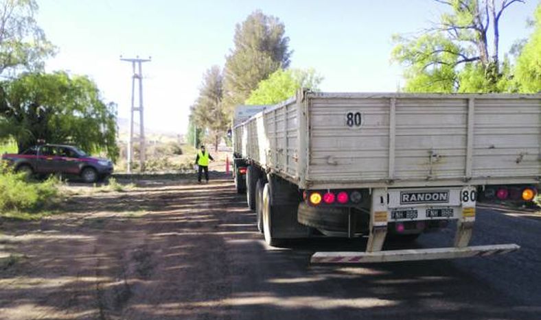 Controlan la velocidad vehicular hacia Iglesia