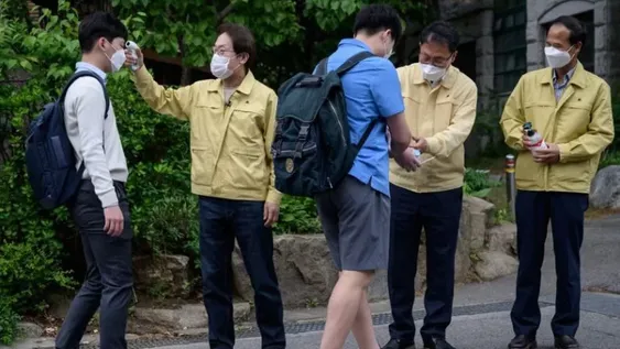 Corea del Sur volvió a imponer restricciones por un rebrote de contagios