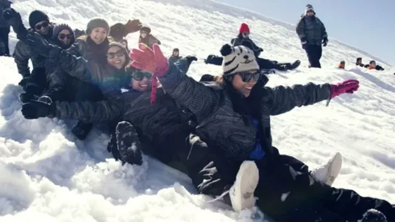 Egresados viajaron a Bariloche y se contagiaron de Covid-19