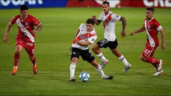River cerró en empate el duelo con Argentinos