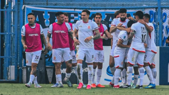 Barracas Central consiguió un triunfo agónico por 3-2 ante Atlético Tucumán en el José Fierro.